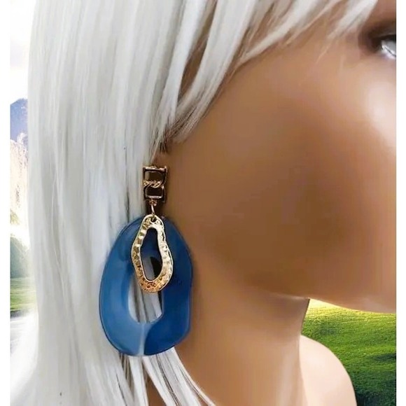 Blue Marbled Resin and Hammered Gold Tone Statement Drop Earrings - Picture 5 of 5